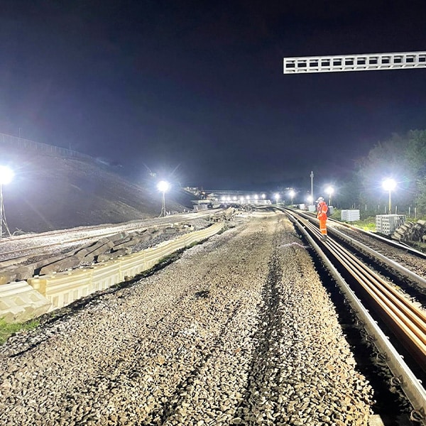 Ritelite K21 Gantry Lights lighting up tracks for overnight rail works